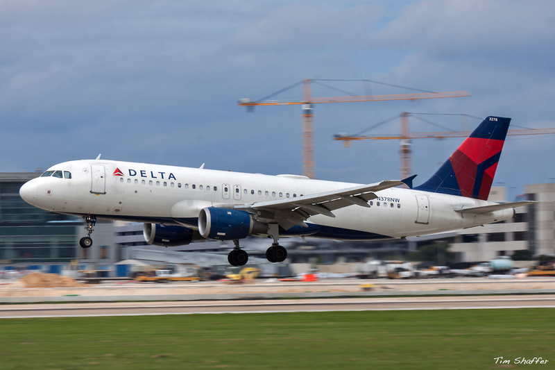 Airbus A320-212